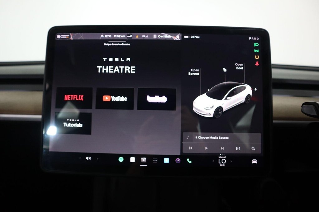 Used Tesla Model 3 2021 for sale - 76768703: Photo 32