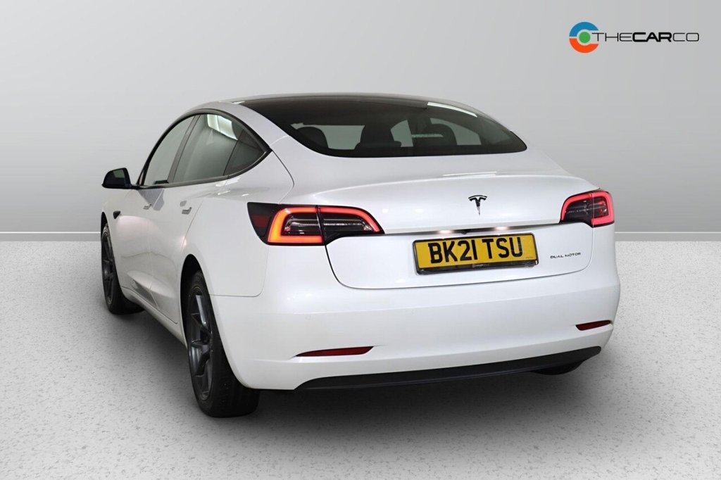 Used Tesla Model 3 2021 for sale - 76768703: Photo 8