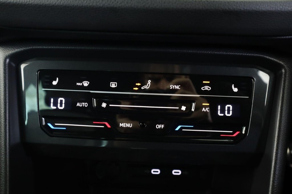 Used Volkswagen Tiguan 2021 for sale - 76345491: Photo 22
