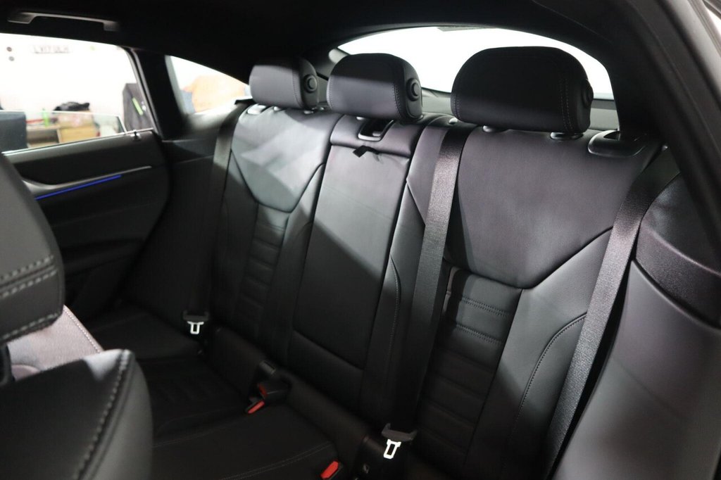 Used BMW 4 Series 2023 for sale - 76986420: Photo 32