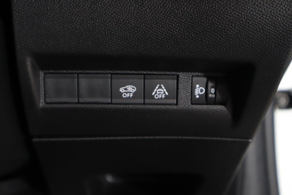 Used Peugeot 208 2020 for sale - 77212680: Photo 20