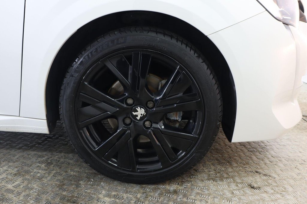 Used Peugeot 208 2020 for sale - 77212680: Photo 24