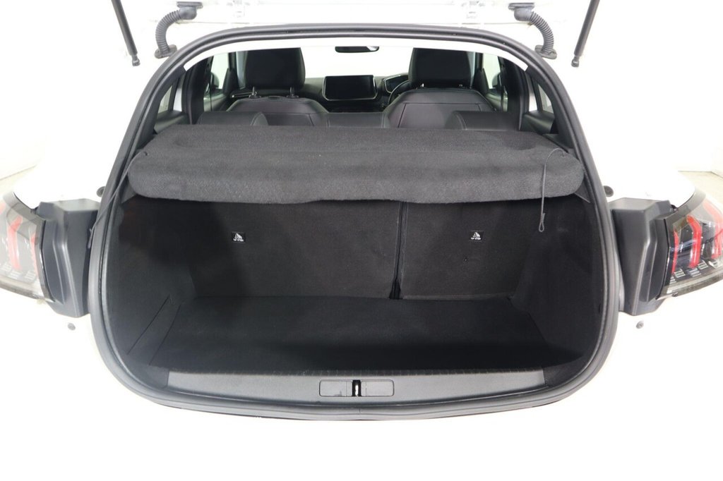 Used Peugeot 208 2020 for sale - 77212680: Photo 38