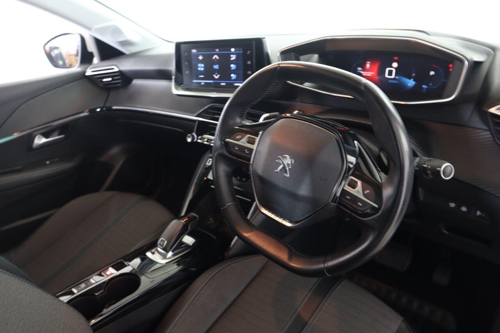 Used Peugeot 208 2020 for sale - 77212680: Photo 39