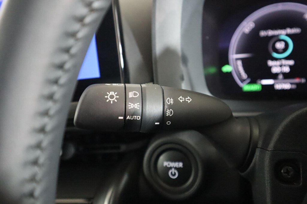 Used Toyota C-HR 2024 for sale - 76368238: Photo 50
