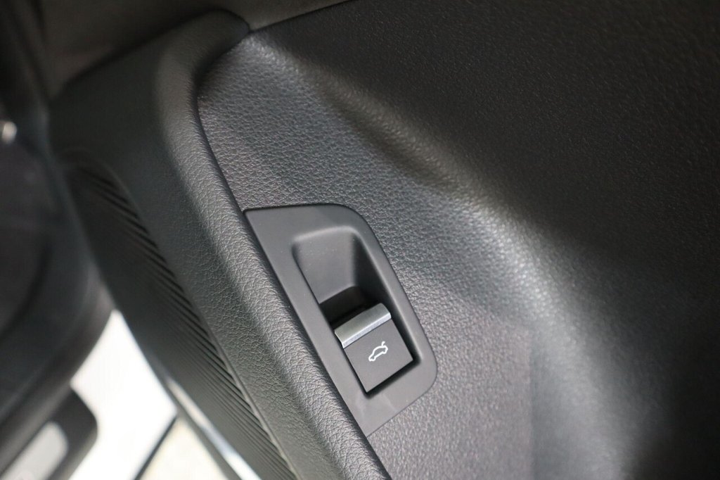 Used Audi Q8 2019 for sale - 76923707: Photo 30