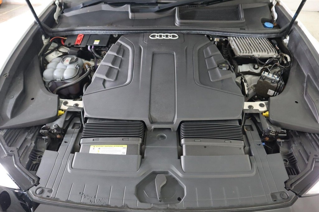 Used Audi Q8 2019 for sale - 76923707: Photo 43