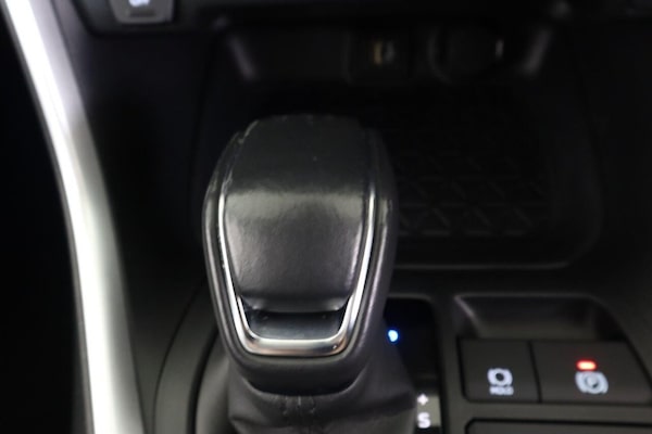 Used Toyota RAV4 2023 for sale - 76210601: Photo 14