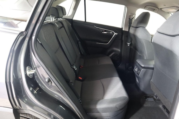 Used Toyota RAV4 2023 for sale - 76210601: Photo 15