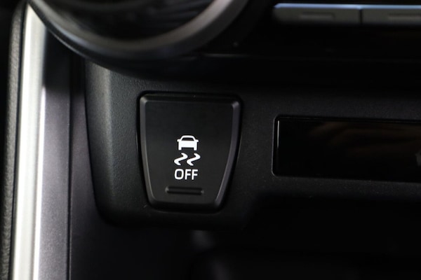 Used Toyota RAV4 2023 for sale - 76210601: Photo 25