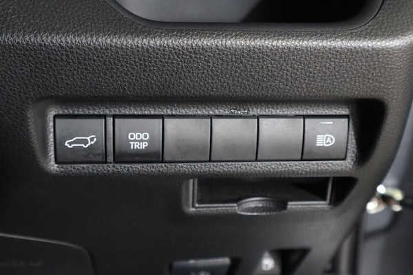 Used Toyota RAV4 2023 for sale - 76210601: Photo 26