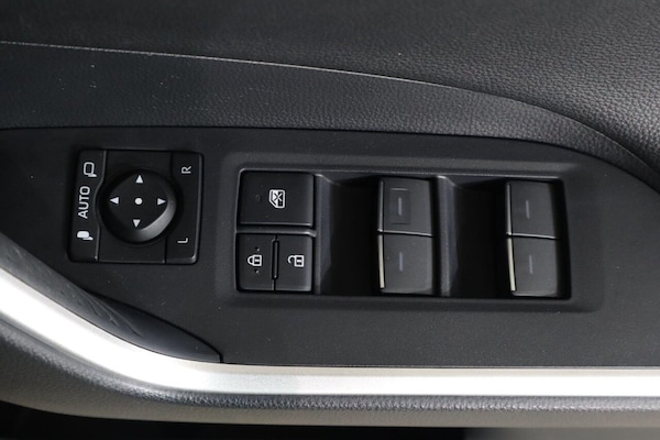 Used Toyota RAV4 2023 for sale - 76210601: Photo 27