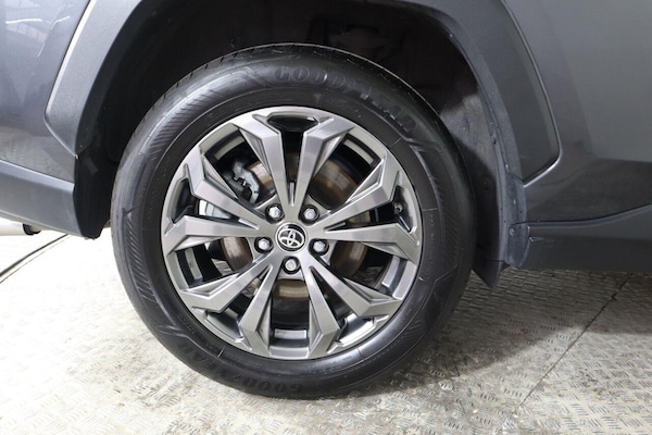 Used Toyota RAV4 2023 for sale - 76210601: Photo 30