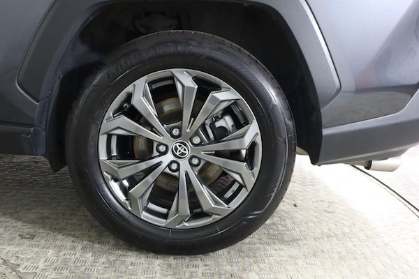 Used Toyota RAV4 2023 for sale - 76210601: Photo 31