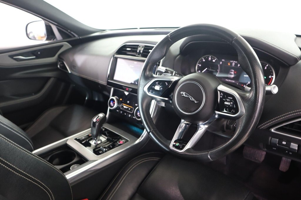 Used Jaguar XE 2019 for sale - 77534656: Photo 11