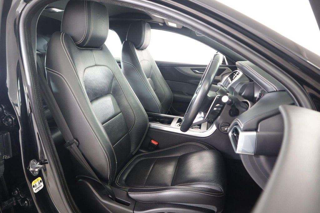 Used Jaguar XE 2019 for sale - 77534656: Photo 12