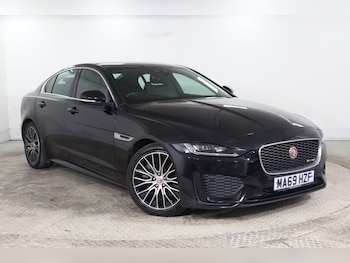 Used Jaguar XE 2019 for sale - 77534656: Photo