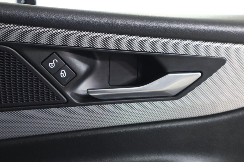 Used Jaguar XE 2019 for sale - 77534656: Photo 28