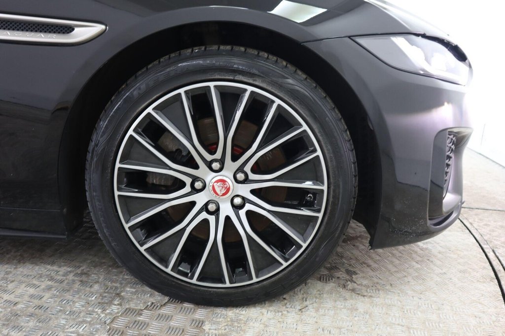 Used Jaguar XE 2019 for sale - 77534656: Photo 32