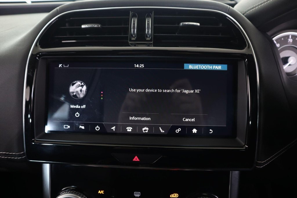 Used Jaguar XE 2019 for sale - 77534656: Photo 38