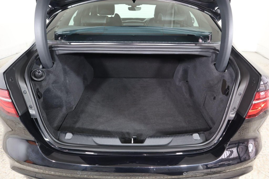 Used Jaguar XE 2019 for sale - 77534656: Photo 49