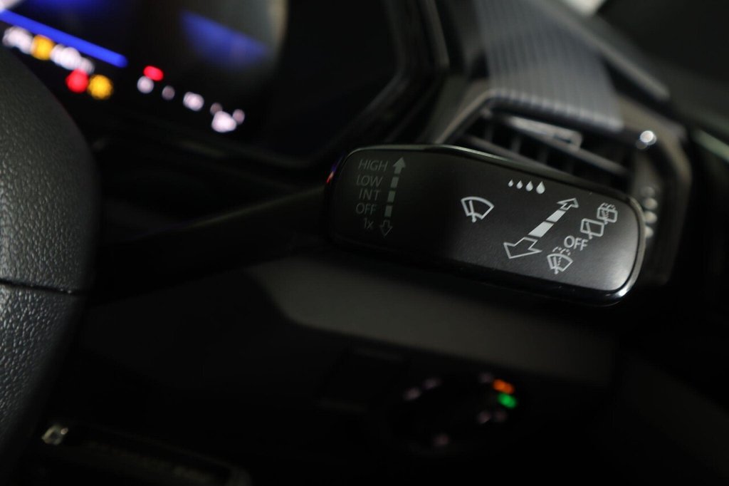 Used Volkswagen T-Cross 2023 for sale - 77212672: Photo 18