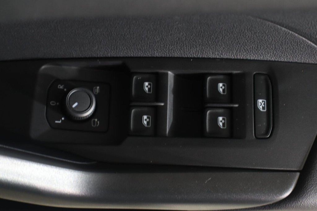 Used Volkswagen T-Cross 2023 for sale - 77212672: Photo 21