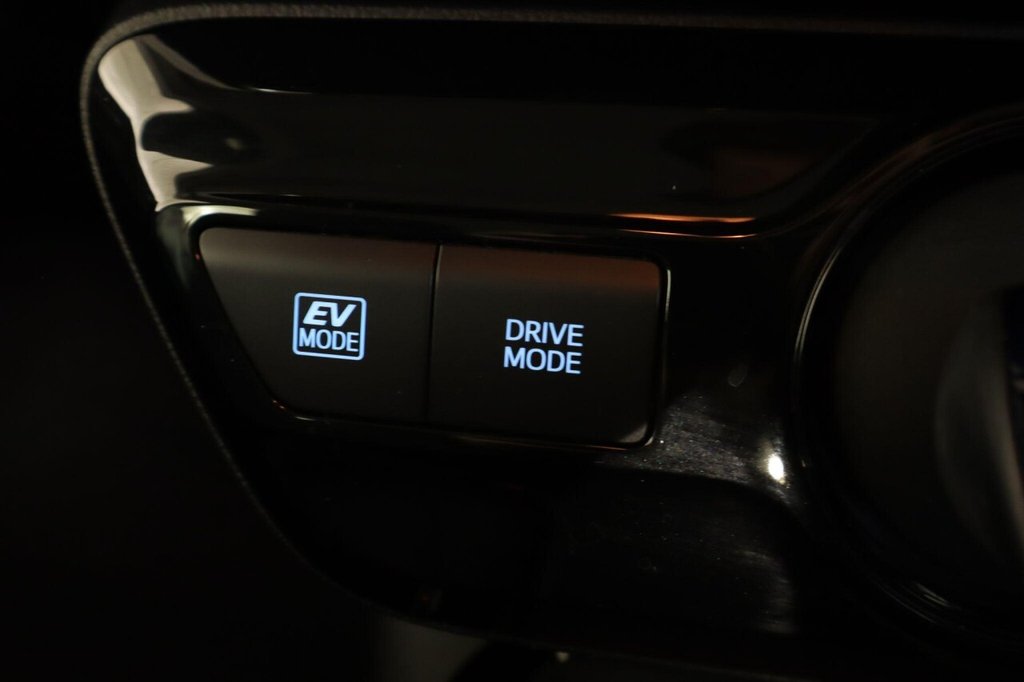 Used Toyota Prius 2022 for sale - 76783423: Photo 23