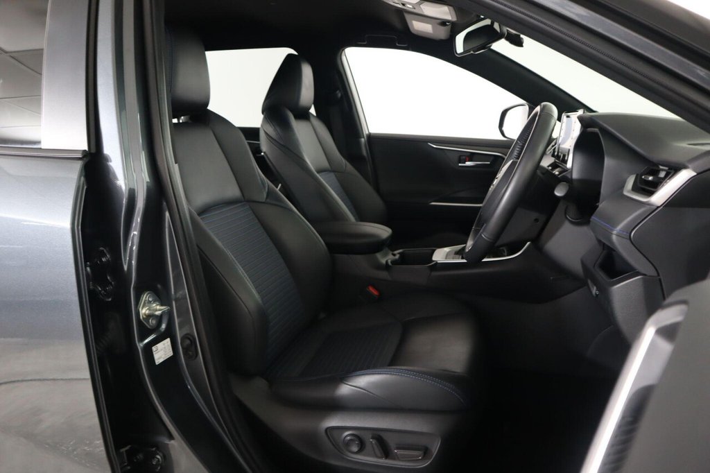 Used Toyota RAV4 2022 for sale - 77038193: Photo 18