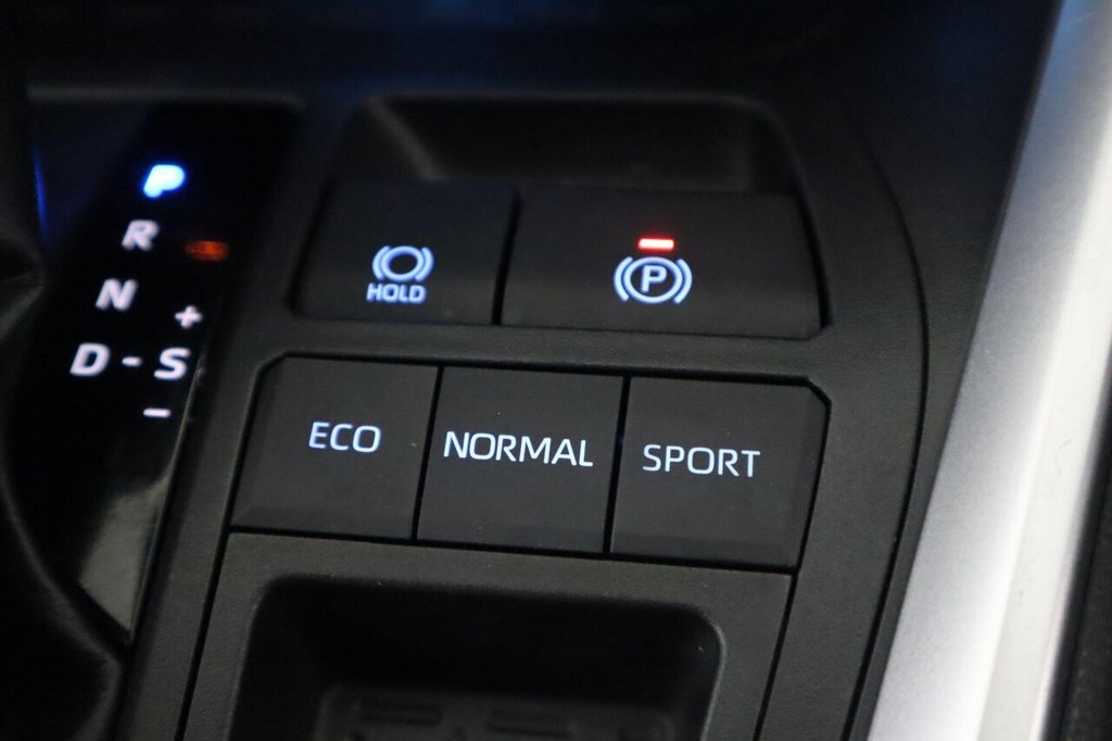 Used Toyota RAV4 2022 for sale - 77038193: Photo 30