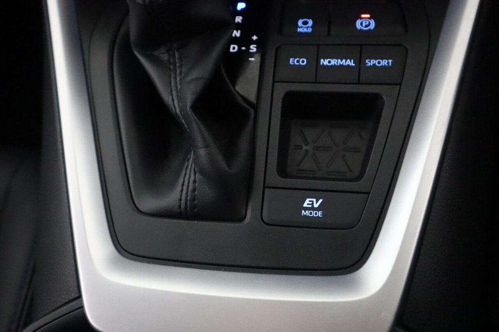 Used Toyota RAV4 2022 for sale - 77038193: Photo 31