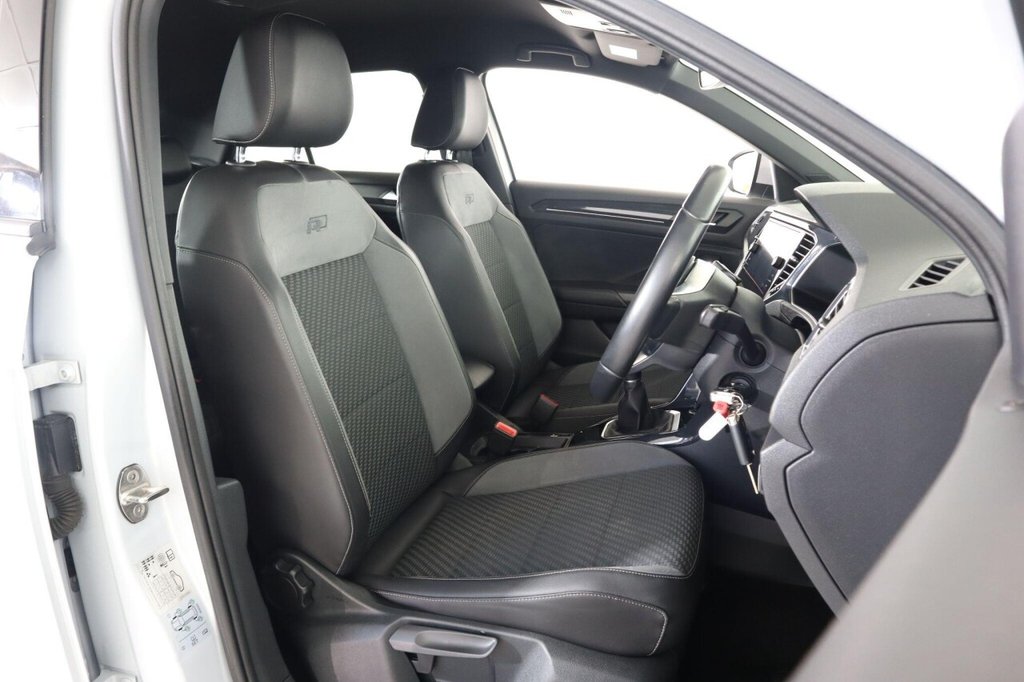 Used Volkswagen T-Roc 2019 for sale - 76632567: Photo 14