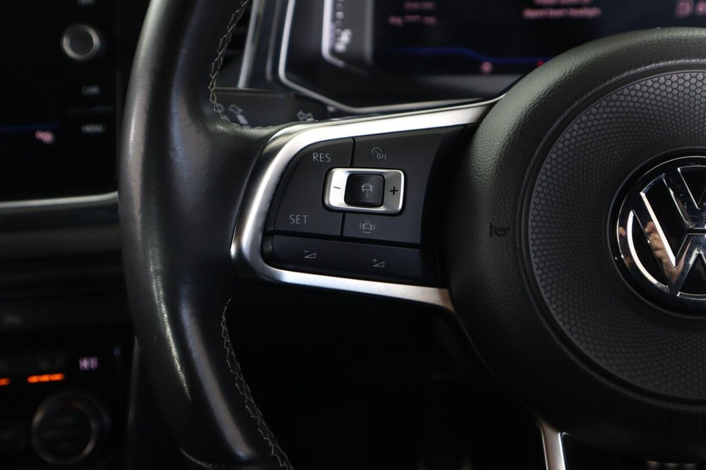 Used Volkswagen T-Roc 2019 for sale - 76632567: Photo 18