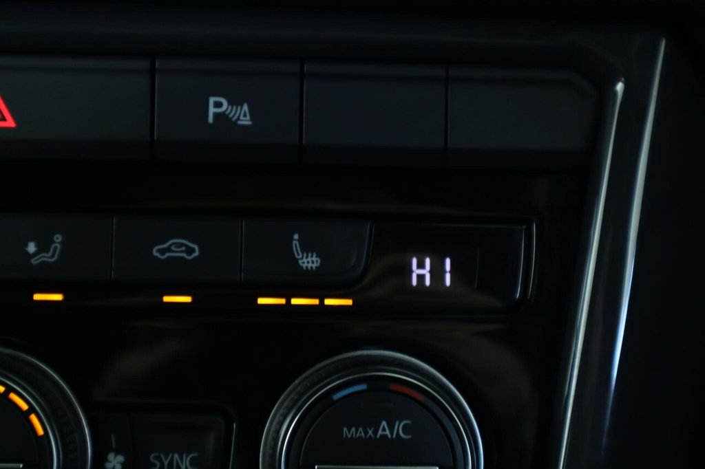 Used Volkswagen T-Roc 2019 for sale - 76632567: Photo 23