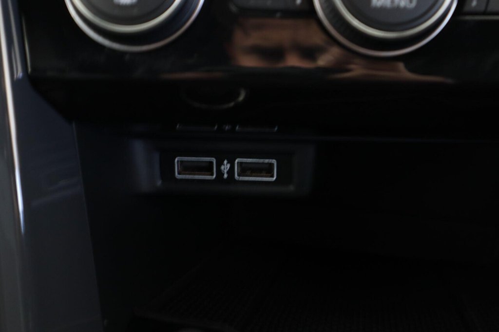 Used Volkswagen T-Roc 2019 for sale - 76632567: Photo 26