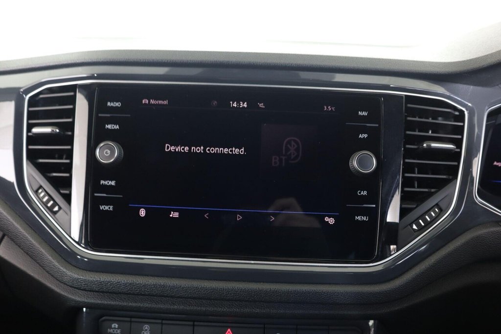 Used Volkswagen T-Roc 2019 for sale - 76632567: Photo 36