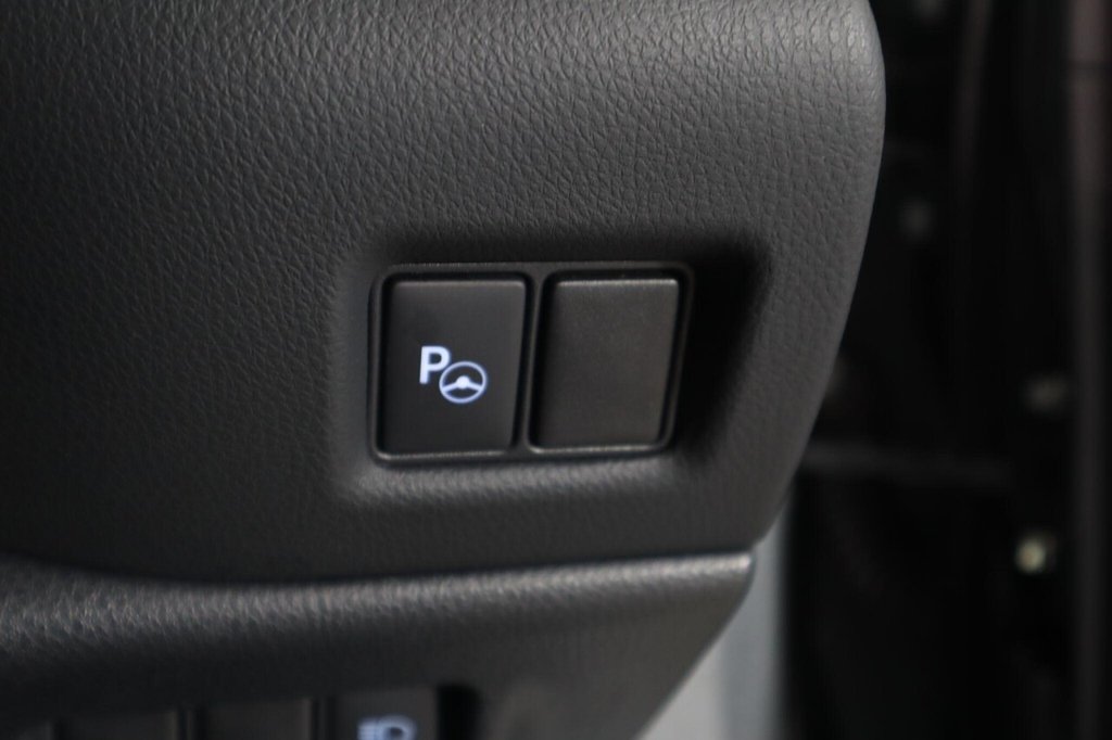 Used Toyota C-HR 2021 for sale - 77507442: Photo 23