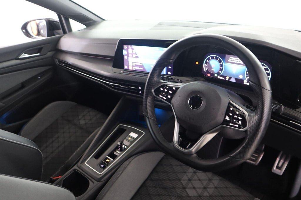 Used Volkswagen Golf 2020 for sale - 77499046: Photo 11