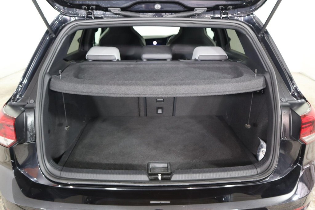 Used Volkswagen Golf 2020 for sale - 77499046: Photo 49