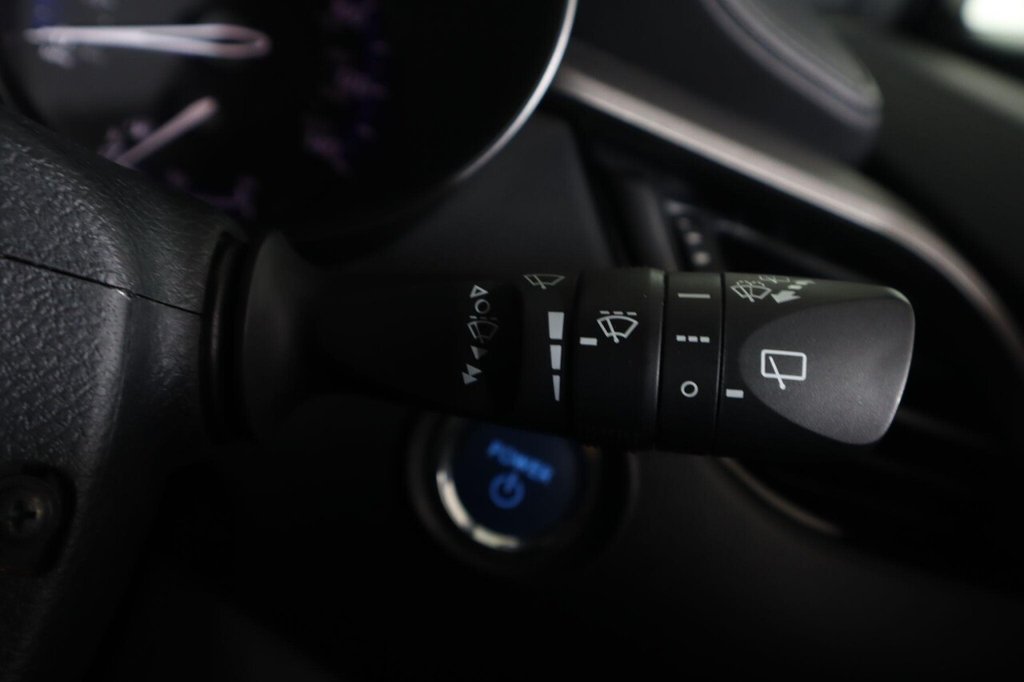 Used Toyota C-HR 2023 for sale - 77835549: Photo 19