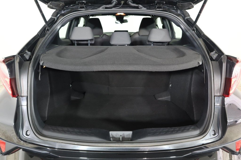 Used Toyota C-HR 2023 for sale - 77835549: Photo 37