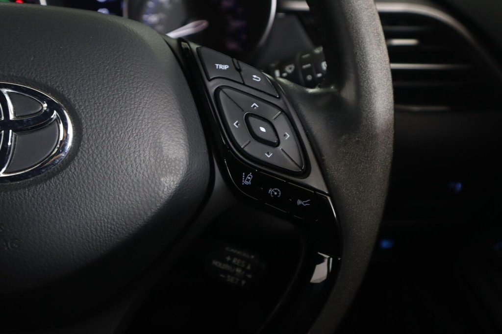 Used Toyota C-HR 2023 for sale - 77835549: Photo 39