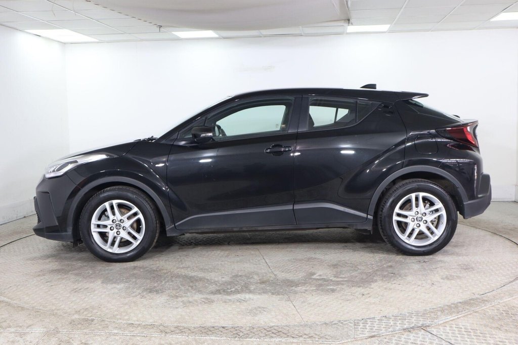 Used Toyota C-HR 2023 for sale - 77835549: Photo 6