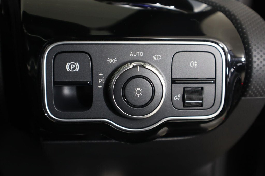 Used Mercedes-Benz CLA 2023 for sale - 77048830: Photo 23