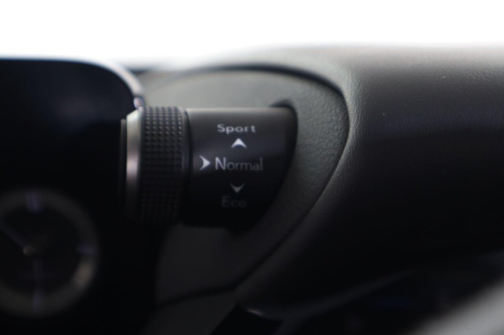 Used Lexus ES 2022 for sale - 76914782: Photo 24