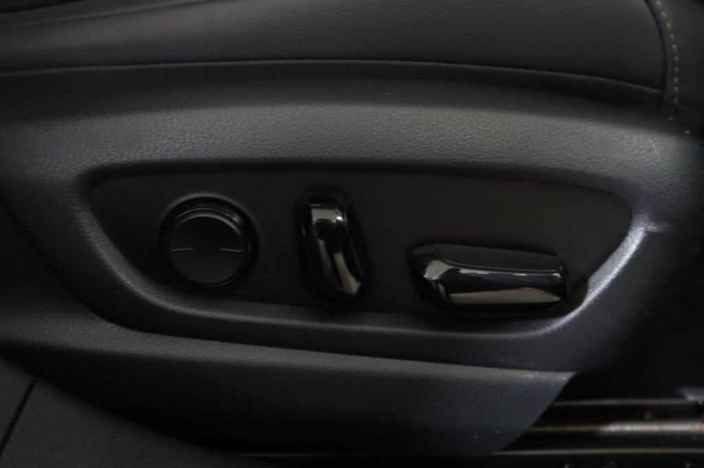 Used Lexus ES 2022 for sale - 76914782: Photo 32