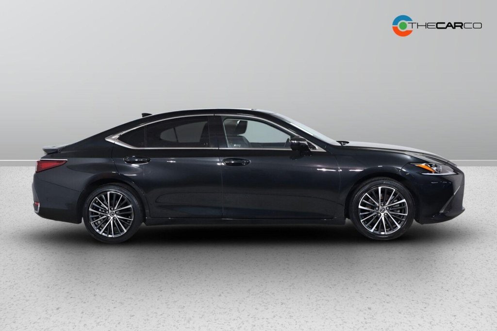 Used Lexus ES 2022 for sale - 76914782: Photo 9