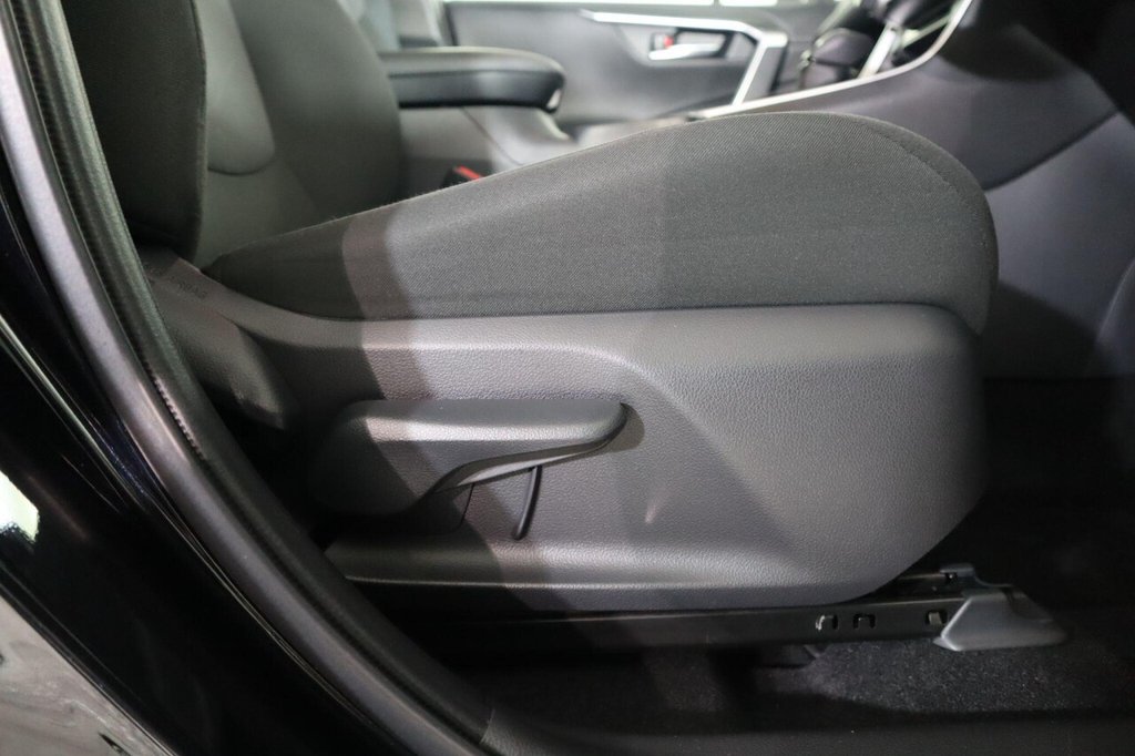 Used Toyota RAV4 2022 for sale - 77764839: Photo 36