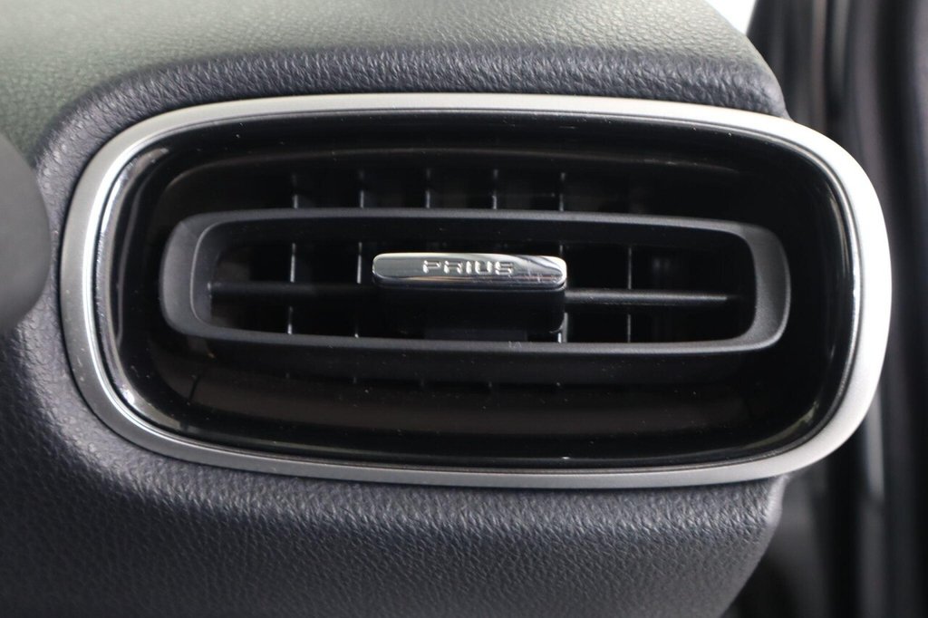 Used Toyota Prius 2022 for sale - 76439171: Photo 23