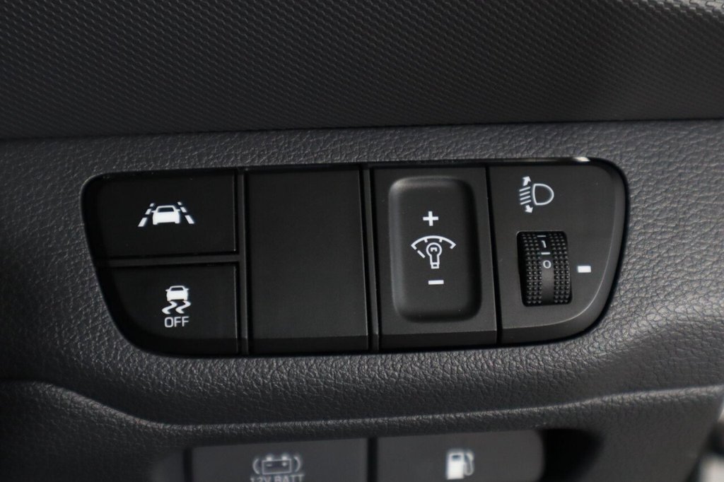 Used Hyundai IONIQ 2021 for sale - 76570228: Photo 27